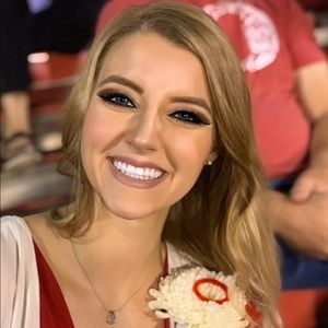 Meet your Posher, Evie